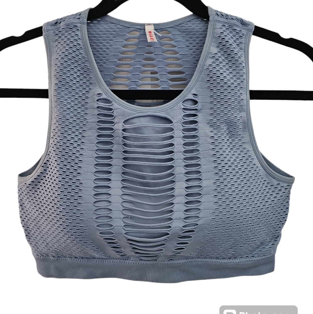 🌺Bella Active Sports Bra in Blue Sz M/L🌺